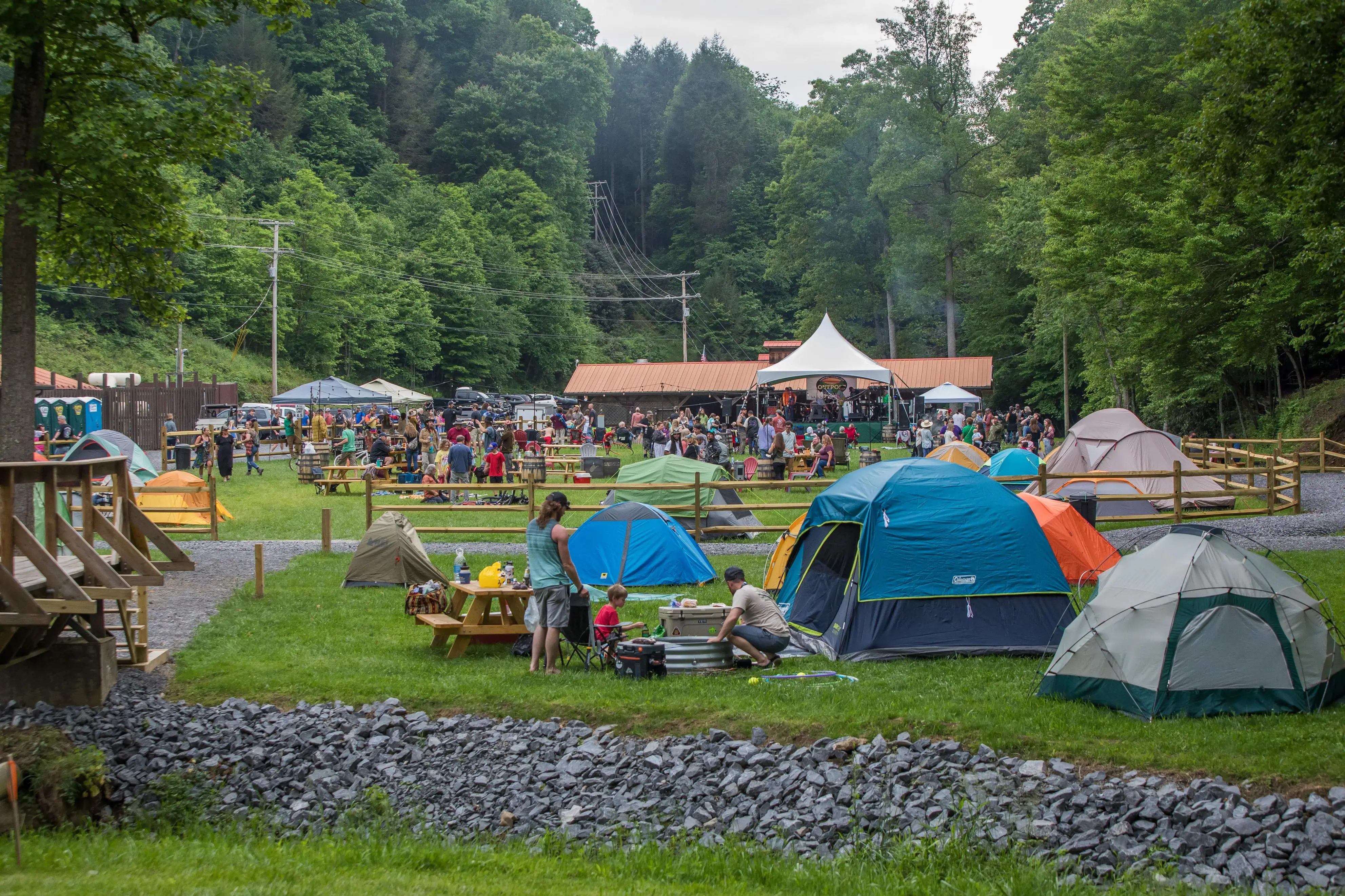 Legacy gallery image: Field Tent Camping.b Vjlzxa