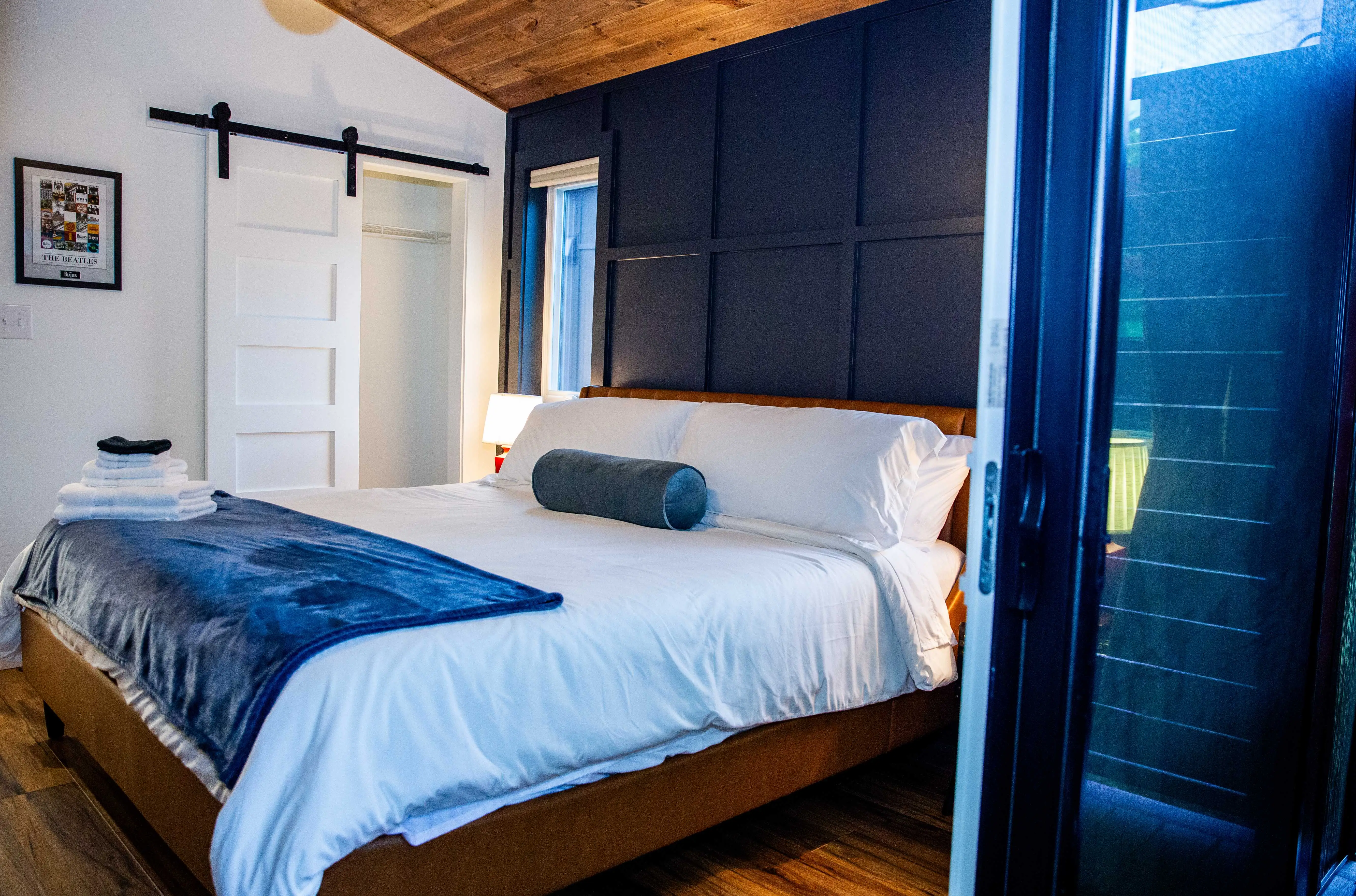 Abbey Road Bedroom – A Beetles Themed Creekside Cabin