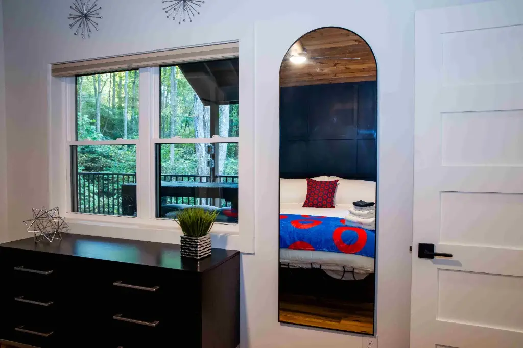 Halley’s Comet Bedroom Dresser and Full-Length Mirror – A Phish Themed Creekside Cabin