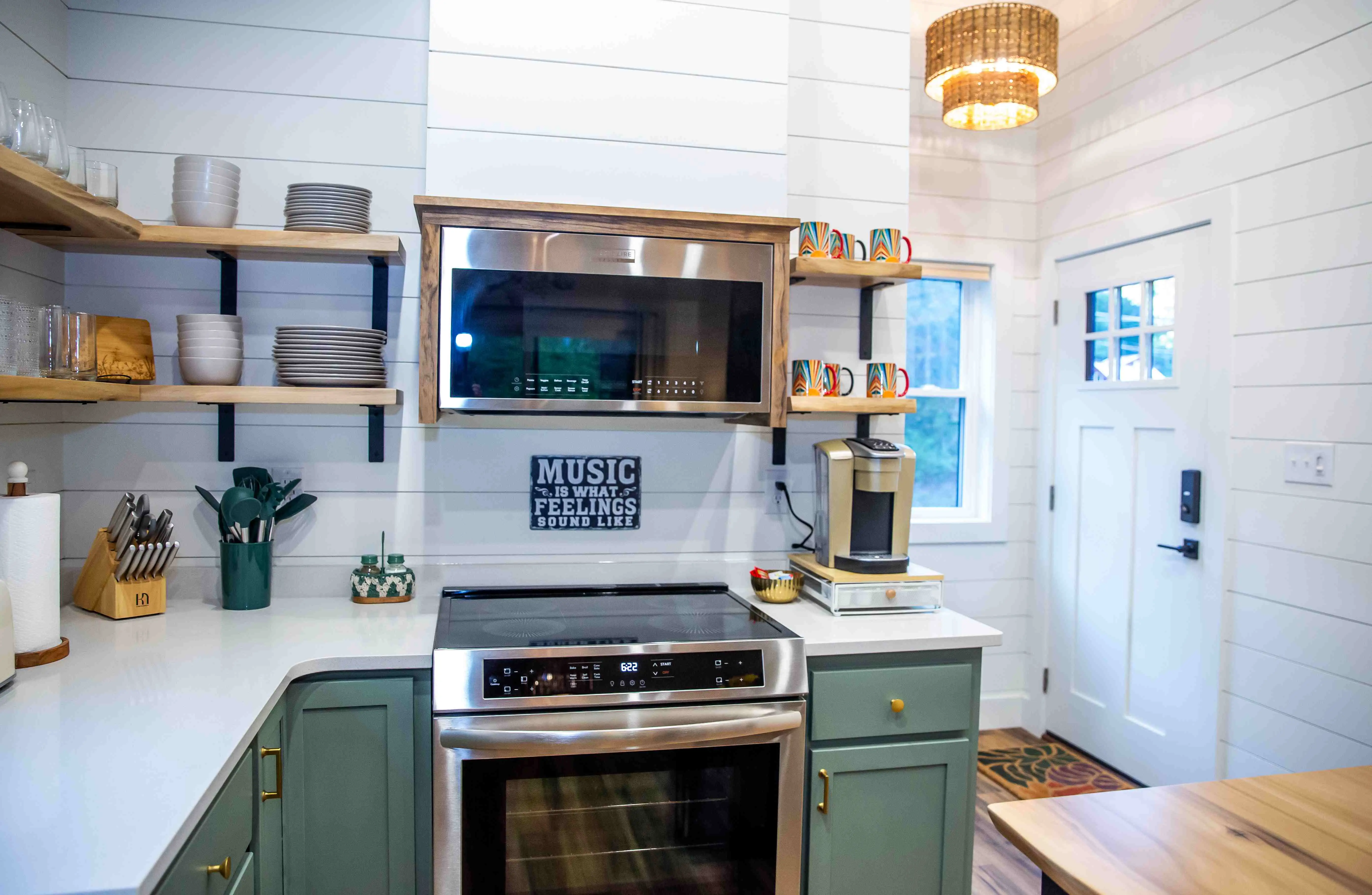 Songbird Kitchen – A Fleetwood Mac Themed Creekside Cabin