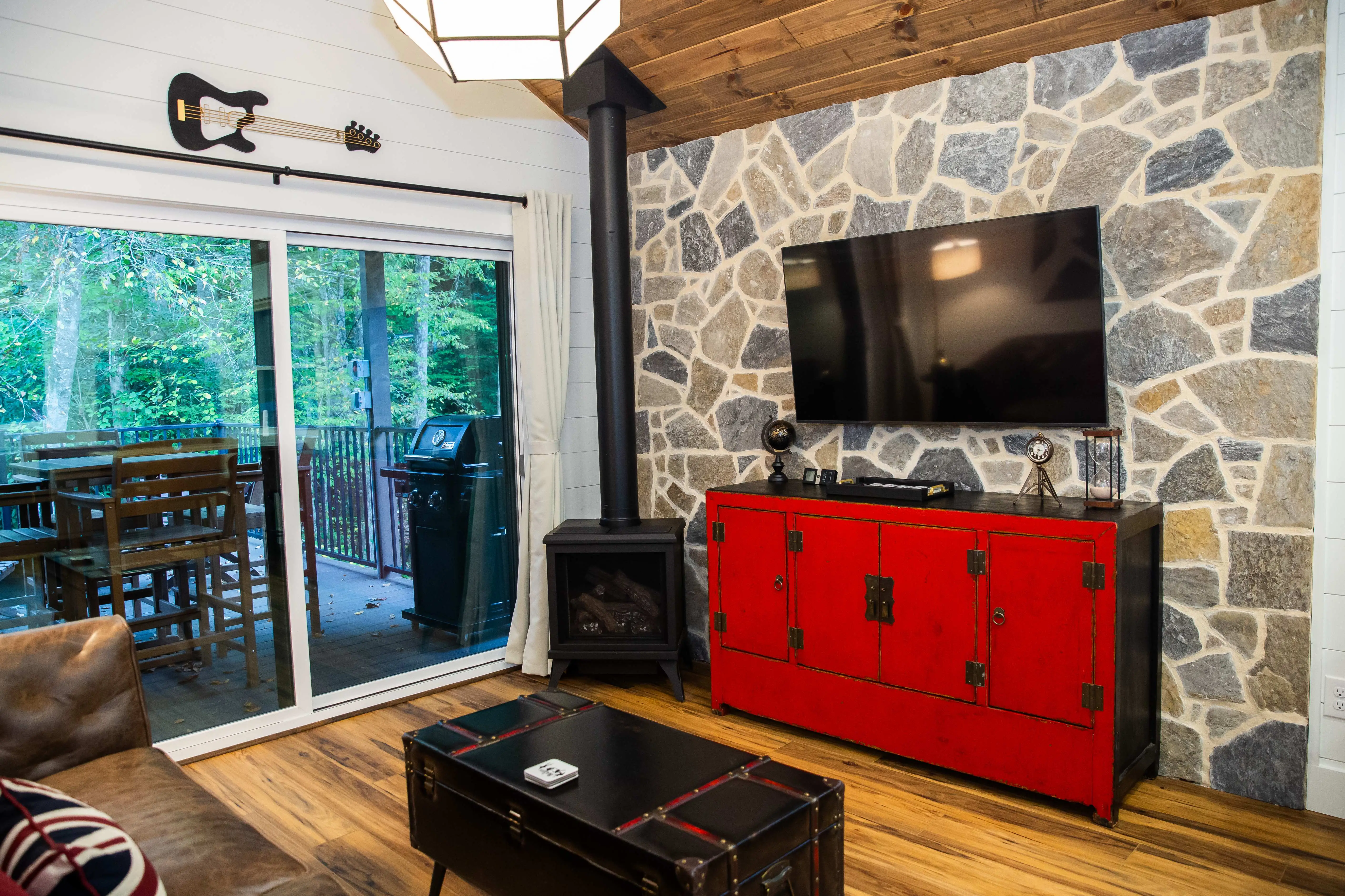 Abbey Road TV Room – A Beetles Themed Creekside Cabin
