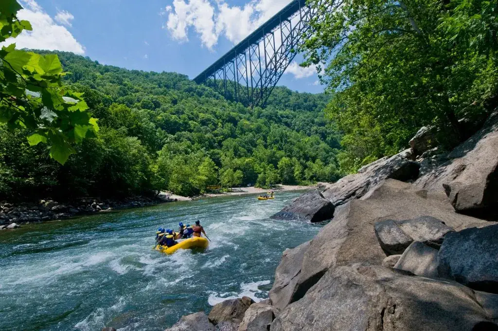 Legacy gallery image: White Water Rafting New River Gorge.czlgmckr