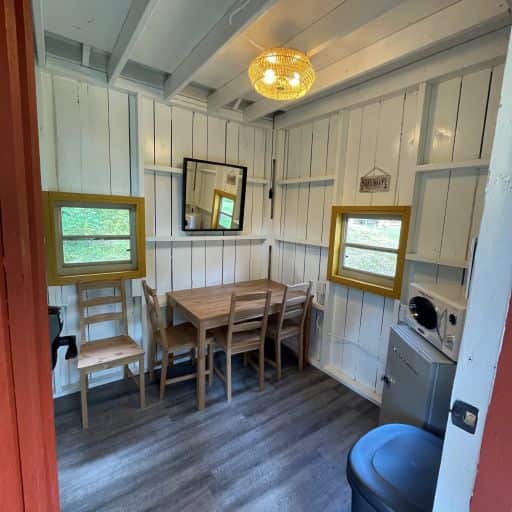 Legacy gallery image: Rustic Family Cabin