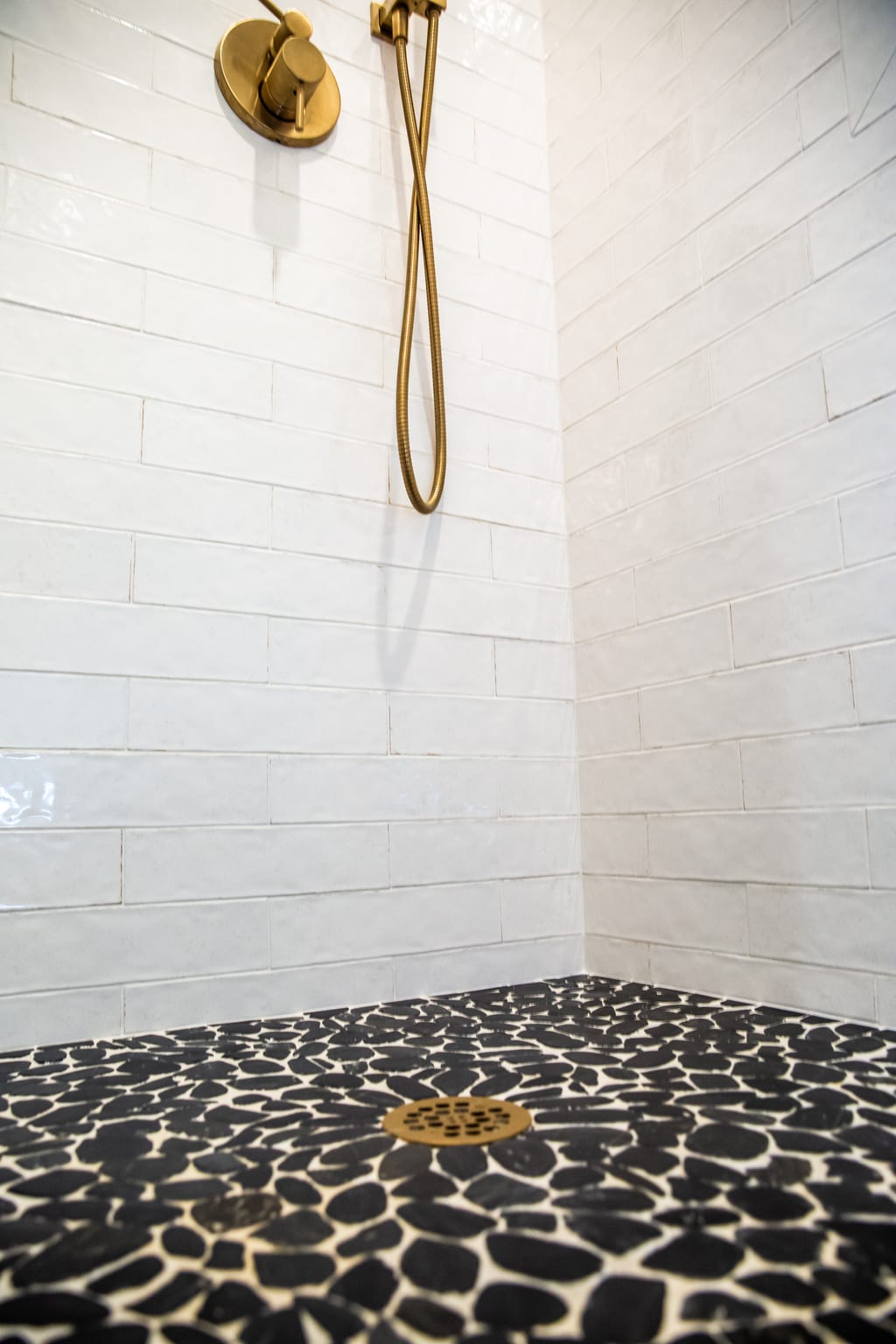 Songbird Shower – A Fleetwood Mac Themed Creekside Cabin